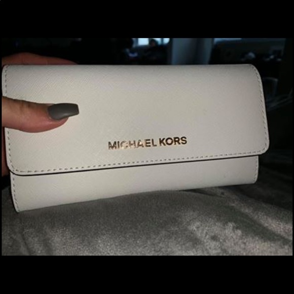 Michael kors wallet - Picture 1 of 2